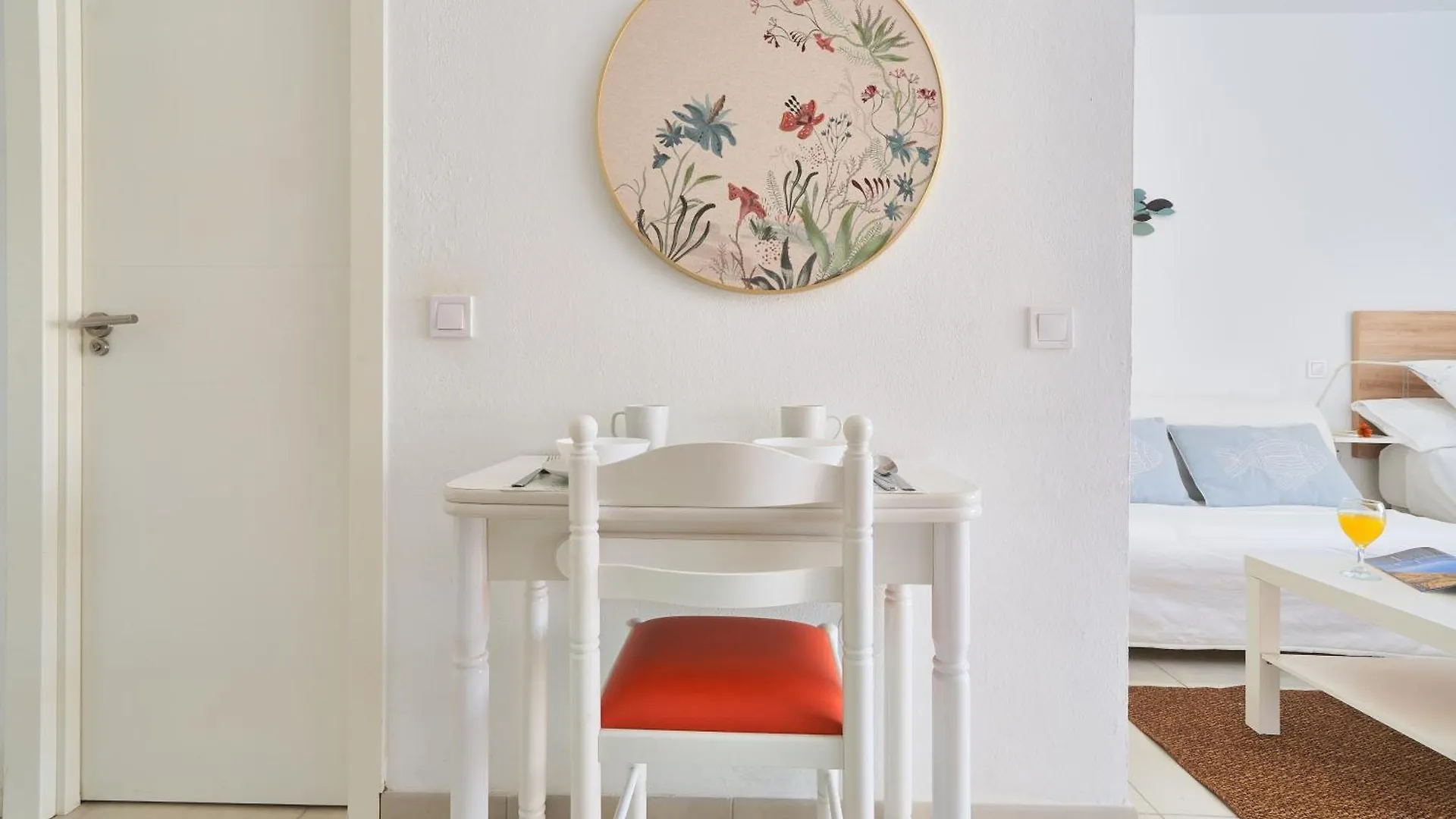 Benalbeach Bright And Quiet Studio Terrace With Garden And Sea Views بينالماذينا إسبانيا
