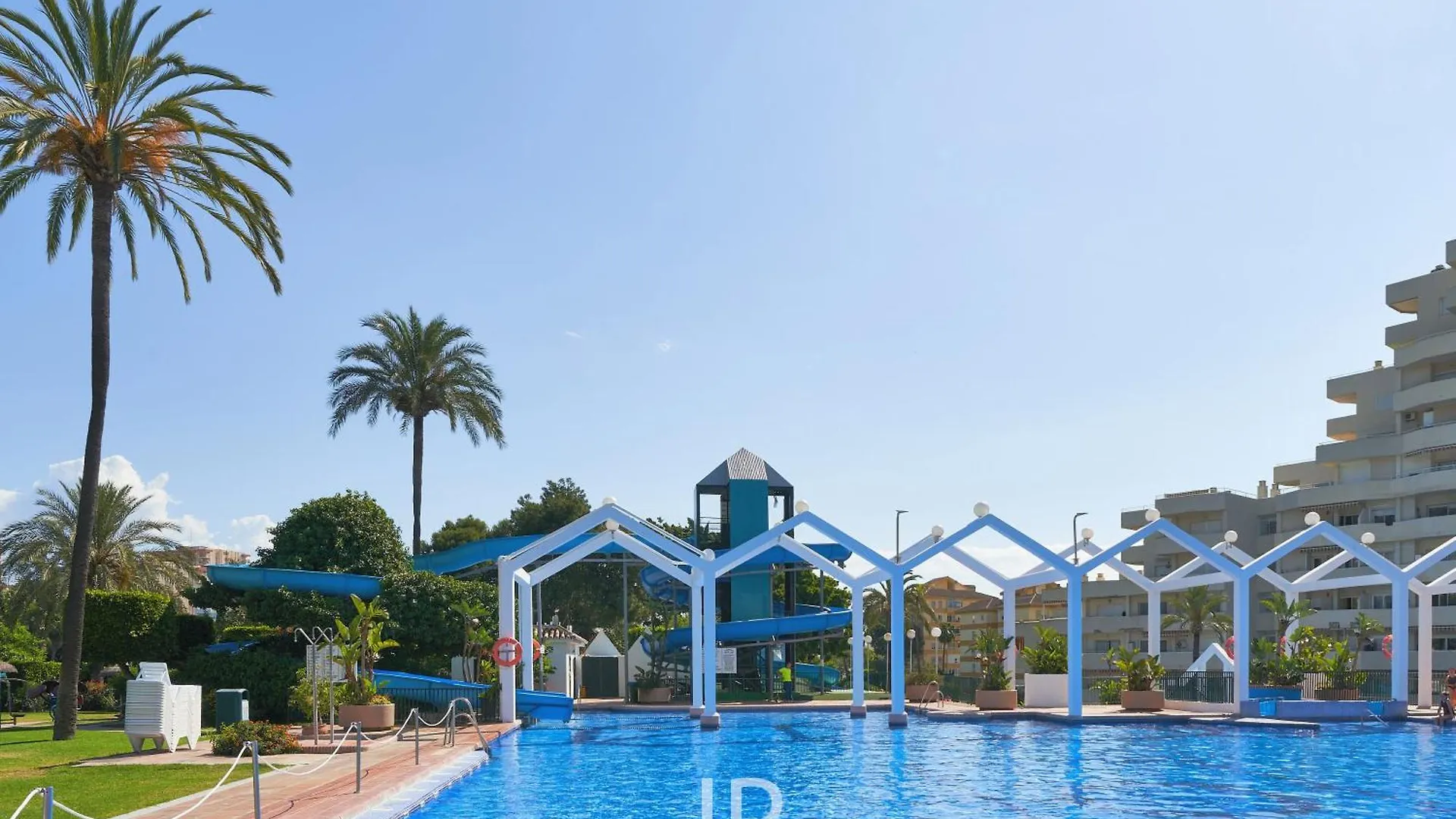 Benalbeach Bright And Quiet Studio Terrace With Garden And Sea Views Benalmádena 0*,  España